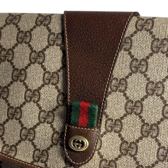 Gucci Supreme GG Monogram  Clutch Crossbody Bag - Picture 6 of 17